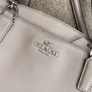 Light beige/pink coach purse